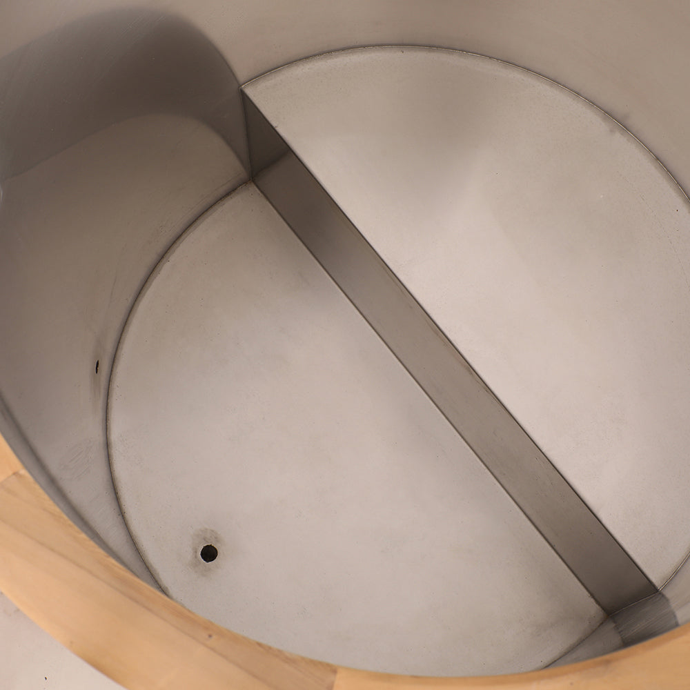 Round Red Cedar Cold Plunge Tub – Wooden Cryotherapy Spa Barrel for Recovery & Wellness